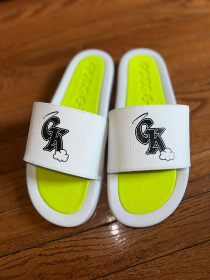 GK AURA Modular Slides